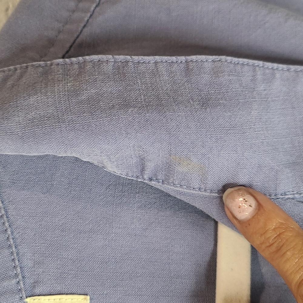 Cloth & Stone blue button down shirt medium - Picture 3 of 12